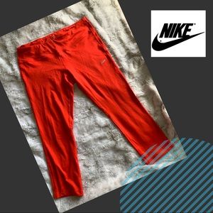 NIKE CROPPED LEGGINGS